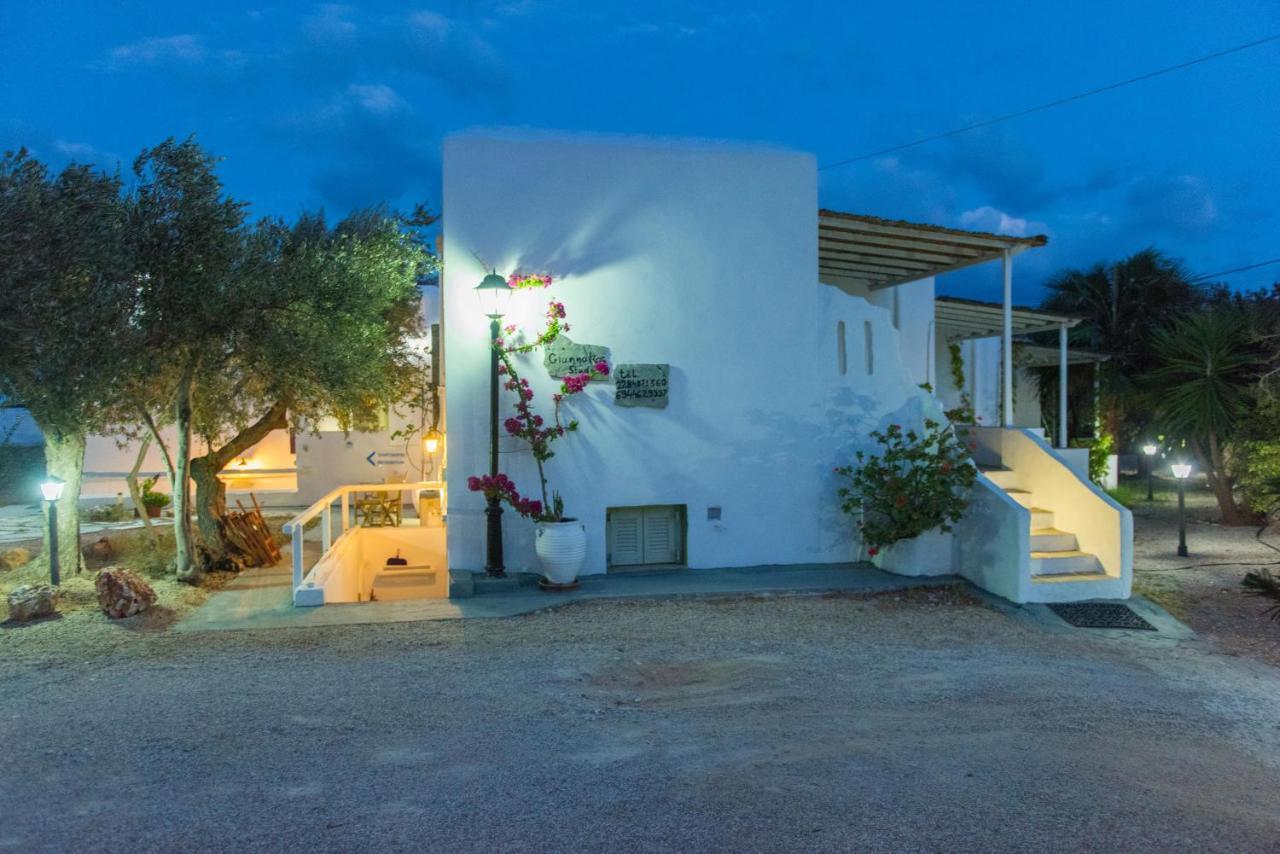 Giannakas Studios Platis Gialos  Buitenkant foto